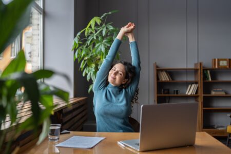 Dicas de Alongamento no Trabalho